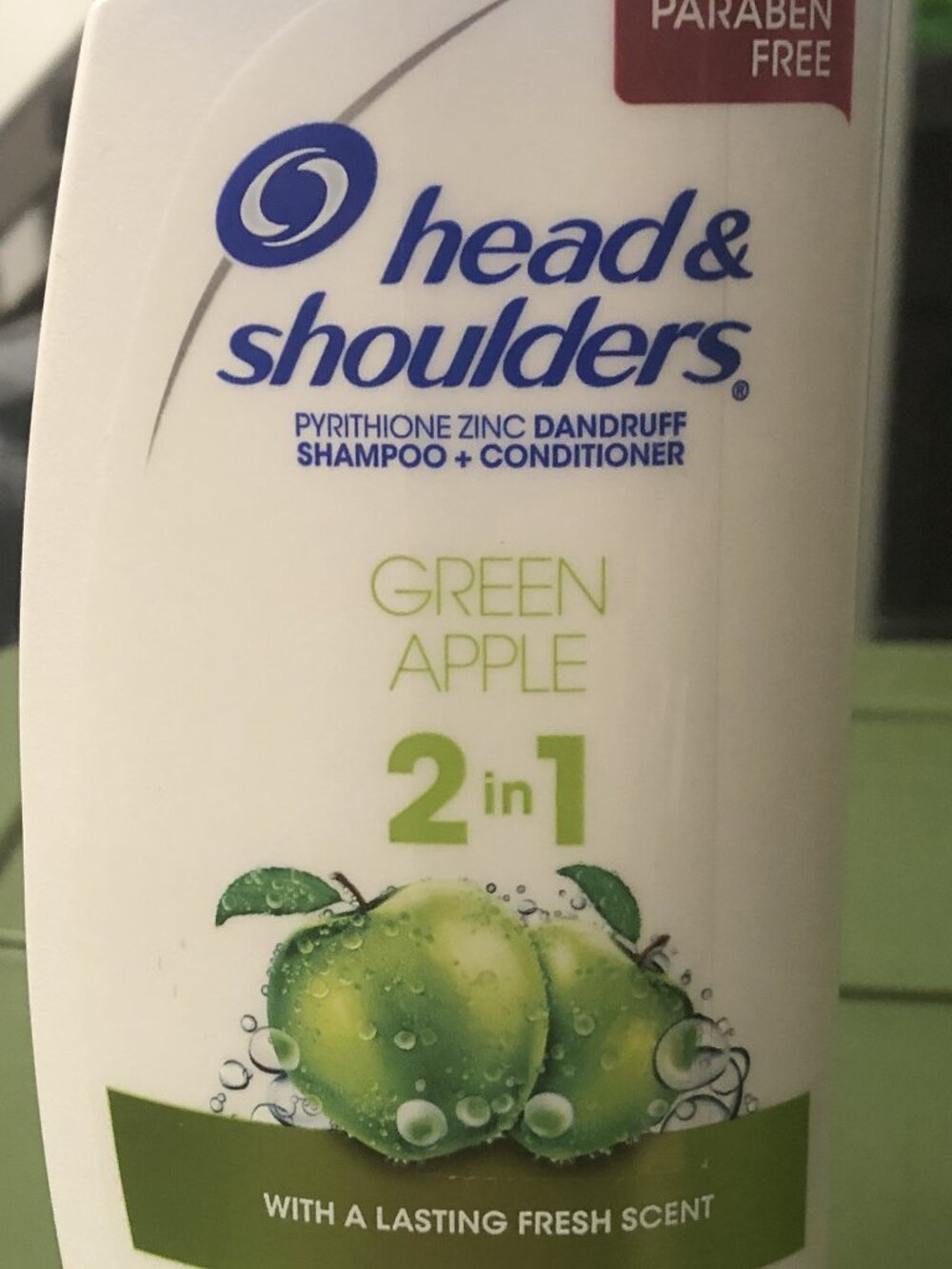 Head & Shoulders 13.5 oz Green Apple 2 in 1 Shampoo + Conditioner EXP 06/22